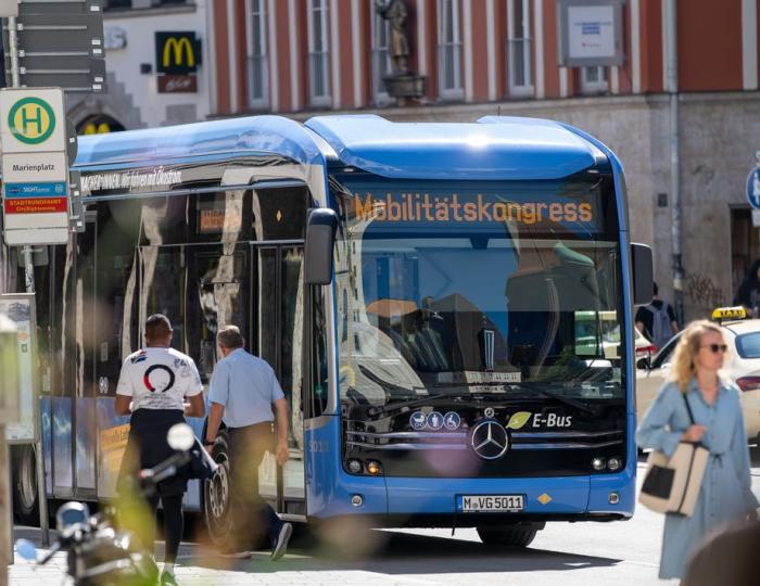 mobilitaetskongress-2023-006-lhm-dobnerangermann-web